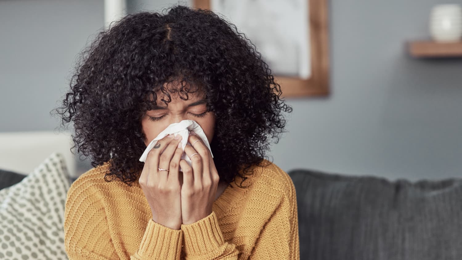 woman with flu after forgetting to take FluMist vaccine for influenza