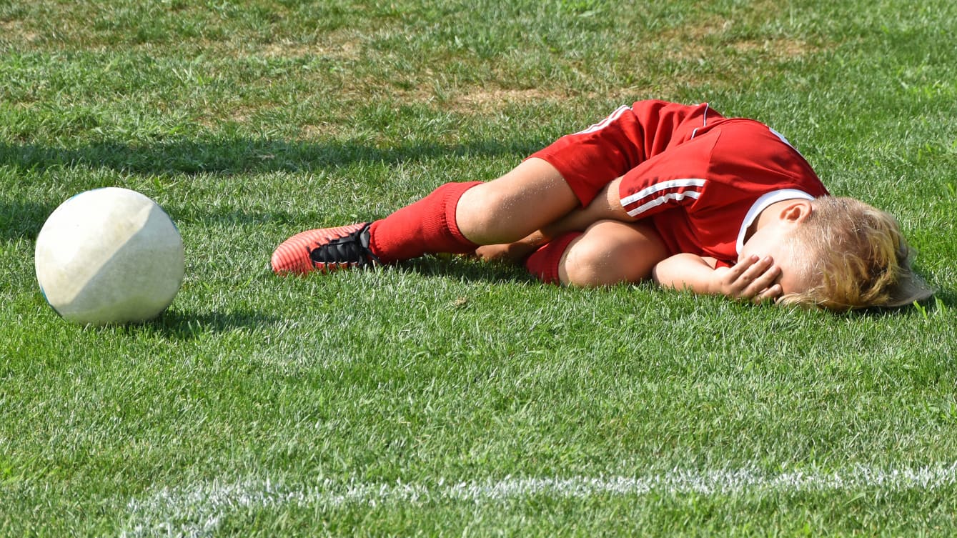 injured soccer player