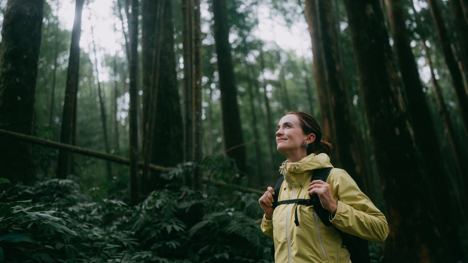 woman hiking after treatment for sarcoidosis