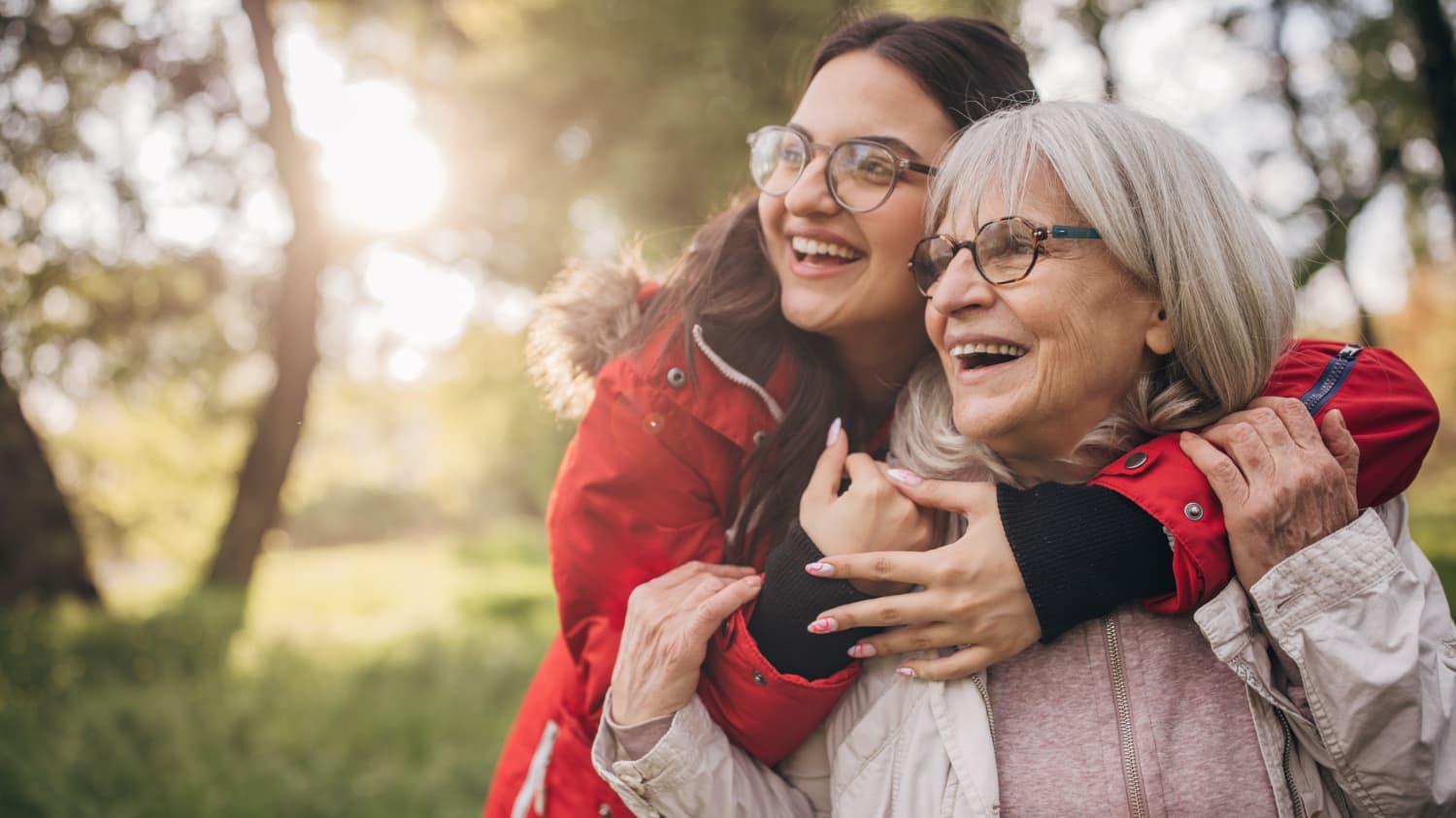 daughter hugs grandma with Bicuspid Aortic Valve
