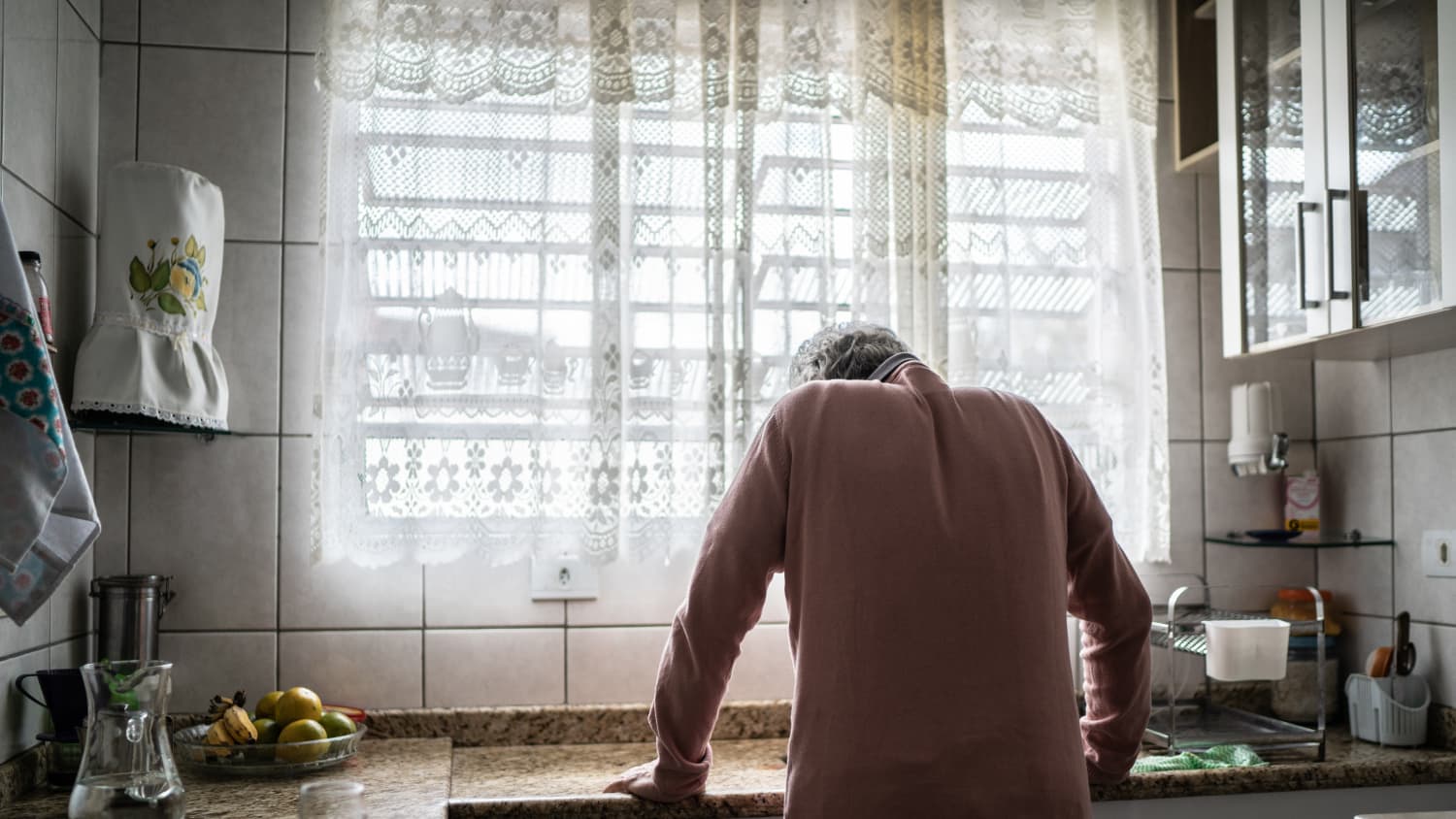 older man experiencing Emphysema