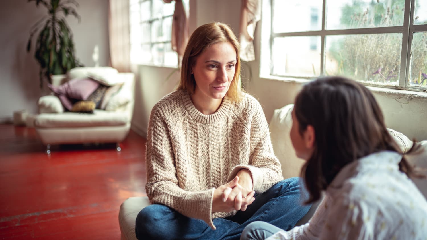 Mother and daughter having a talk about vaping