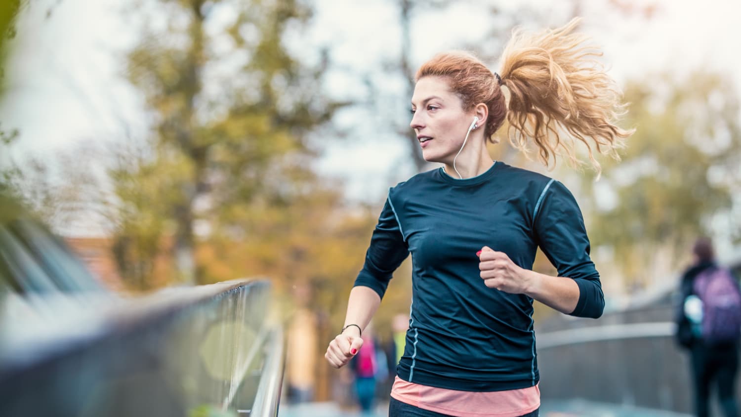 woman running after properly stretching