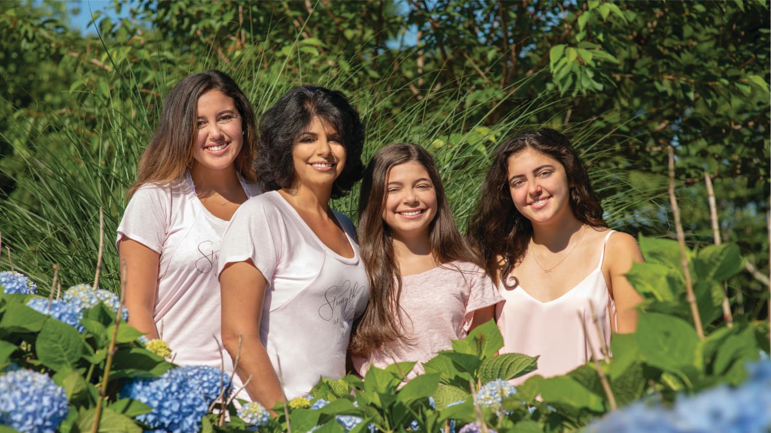 Roberta with daughters