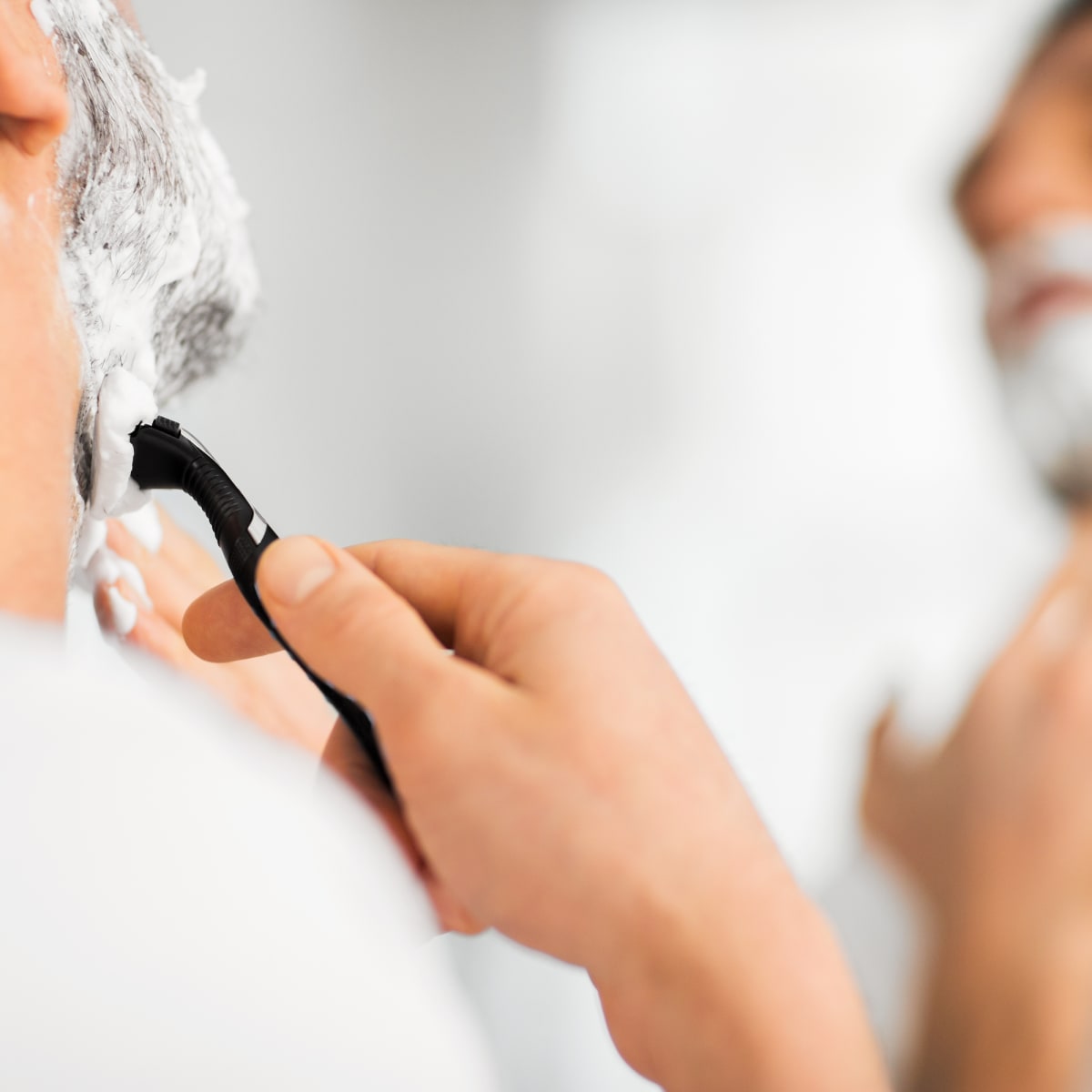 Shaving curly facial hair 2025