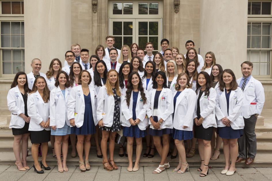 Physician Associate Class of 2020 Receives White Coats and Advice