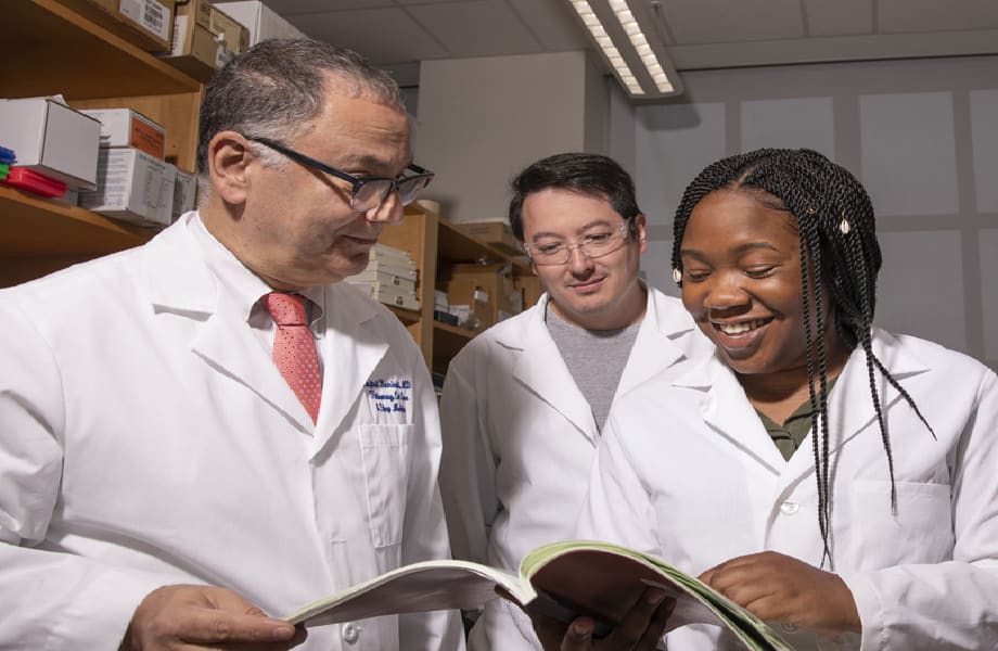 Postbaccalaureate Program Focuses on Lung Disease Research