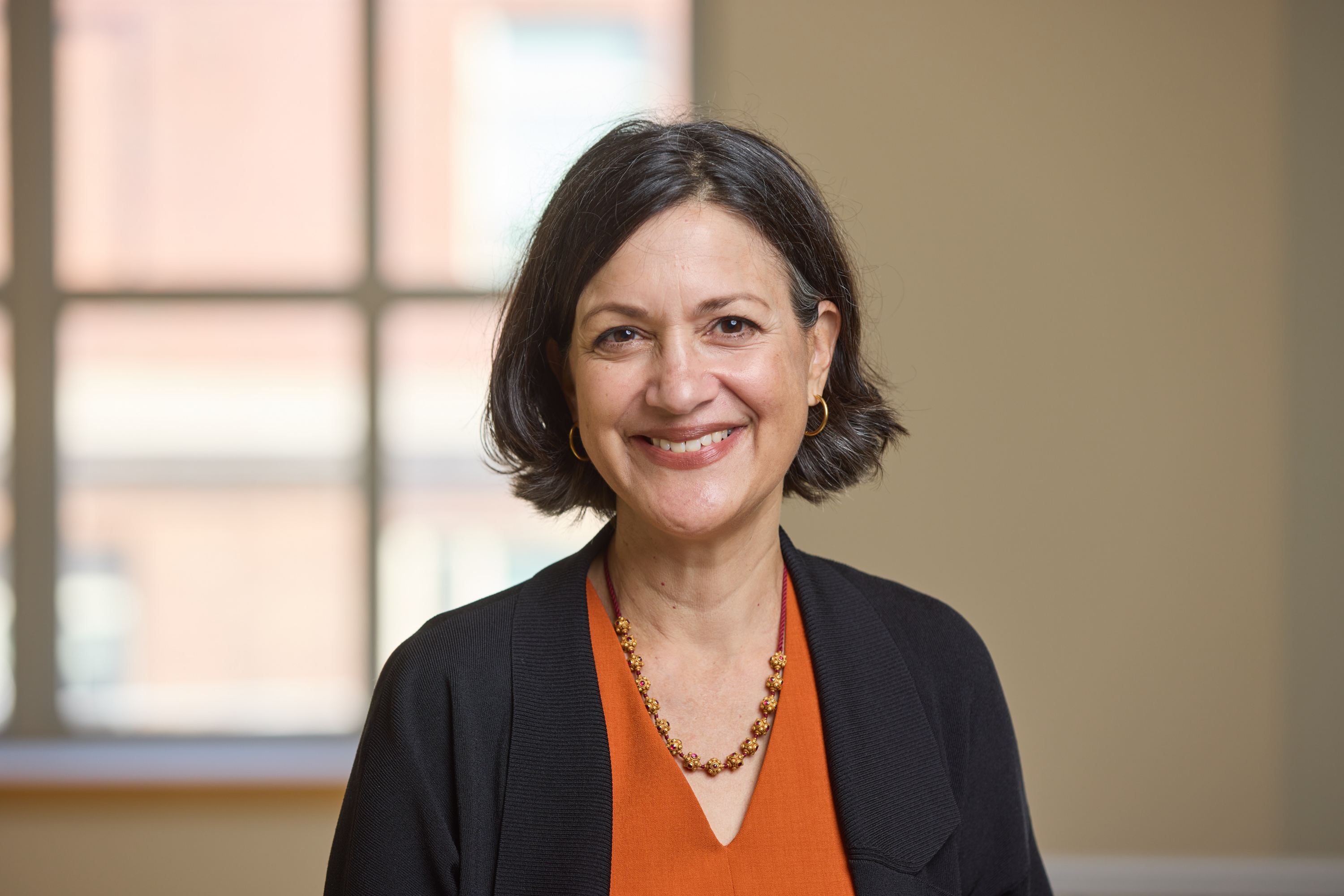 Union Elevators: Celebrating a Recent Victory, image size:3000x2001